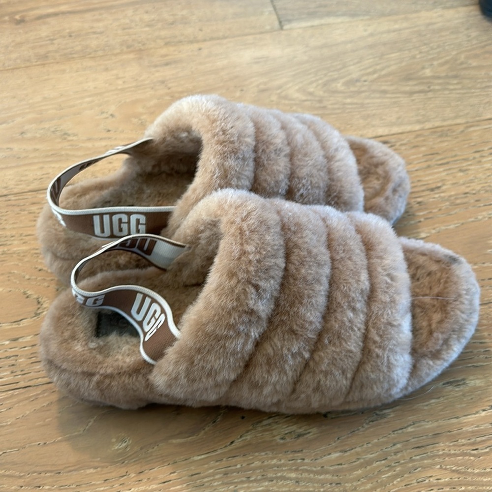 Ugg Slides - image 3